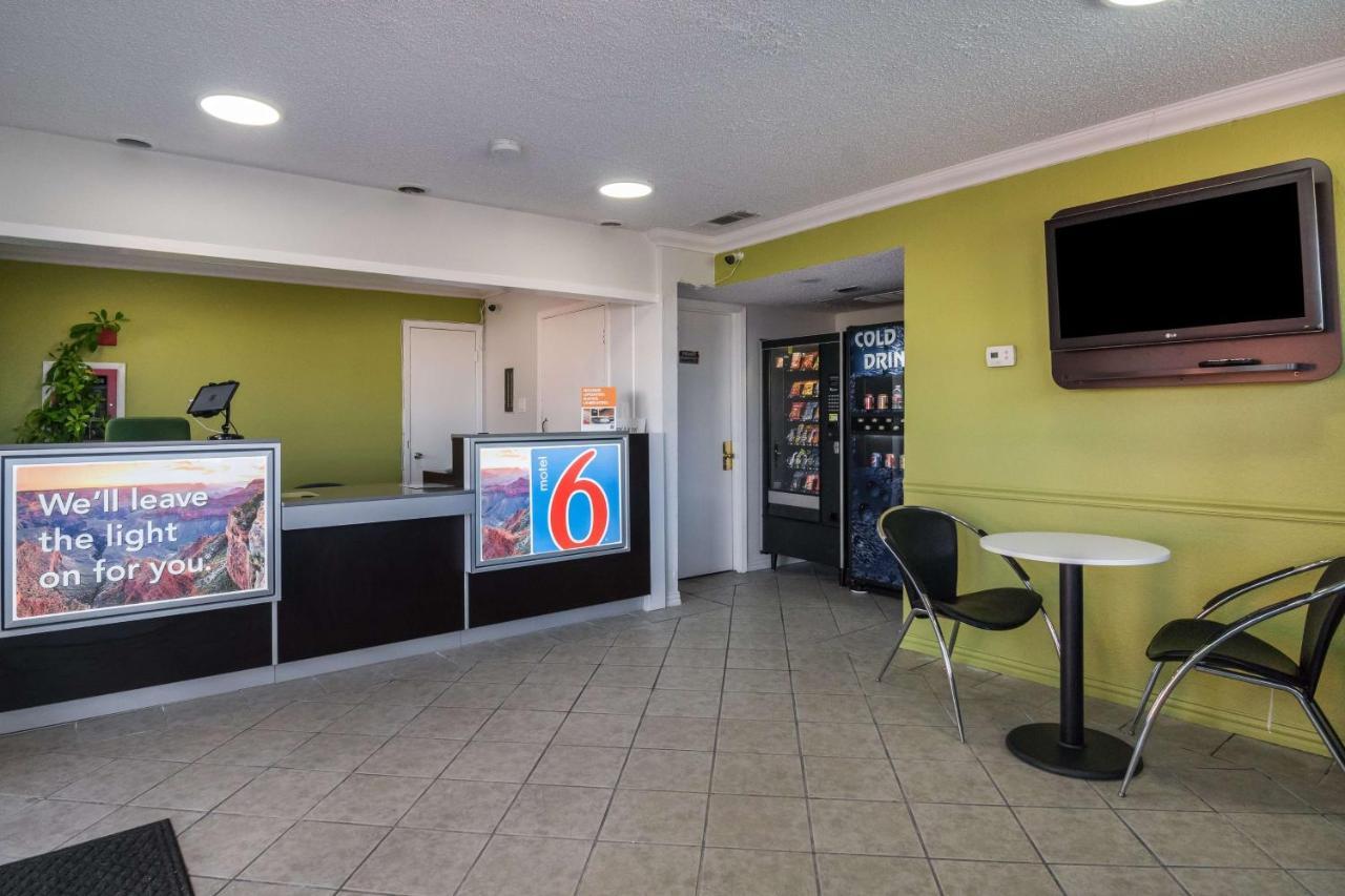 Motel 6 Irving - Loop 12 Εξωτερικό φωτογραφία