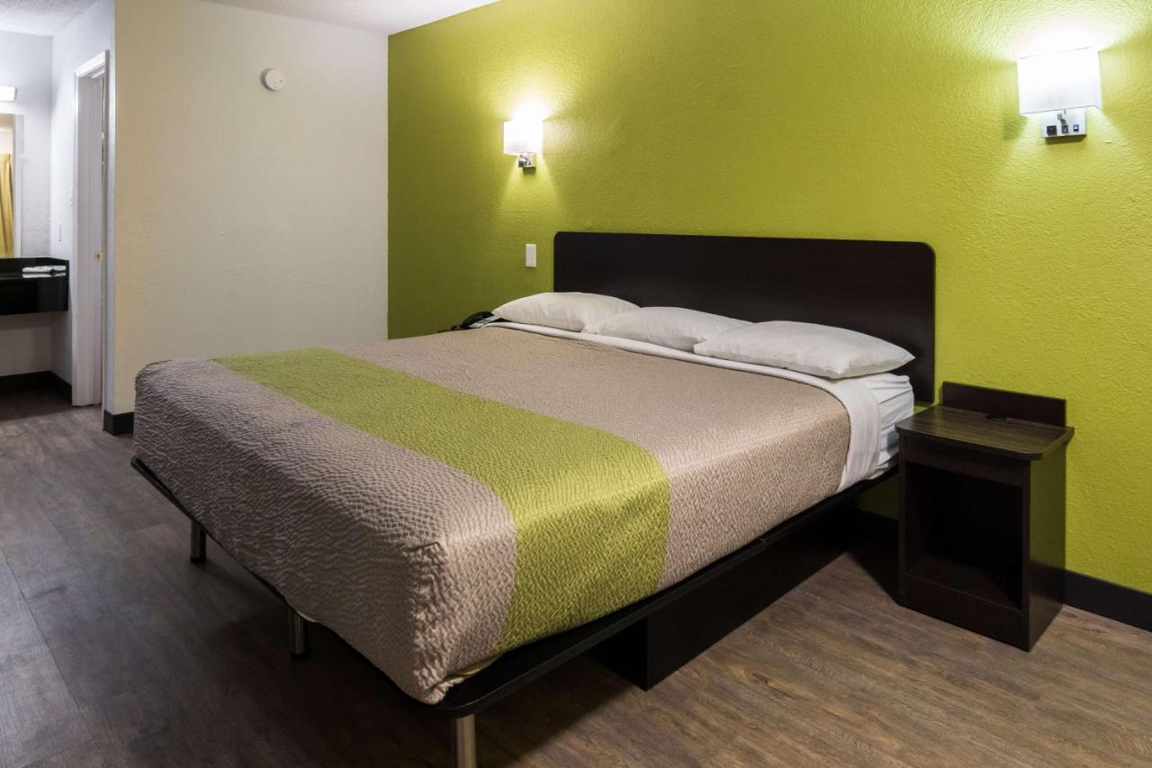 Motel 6 Irving - Loop 12 Εξωτερικό φωτογραφία